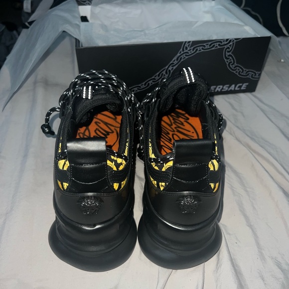 men’s size 11 versace chain reactions - Picture 7 of 9
